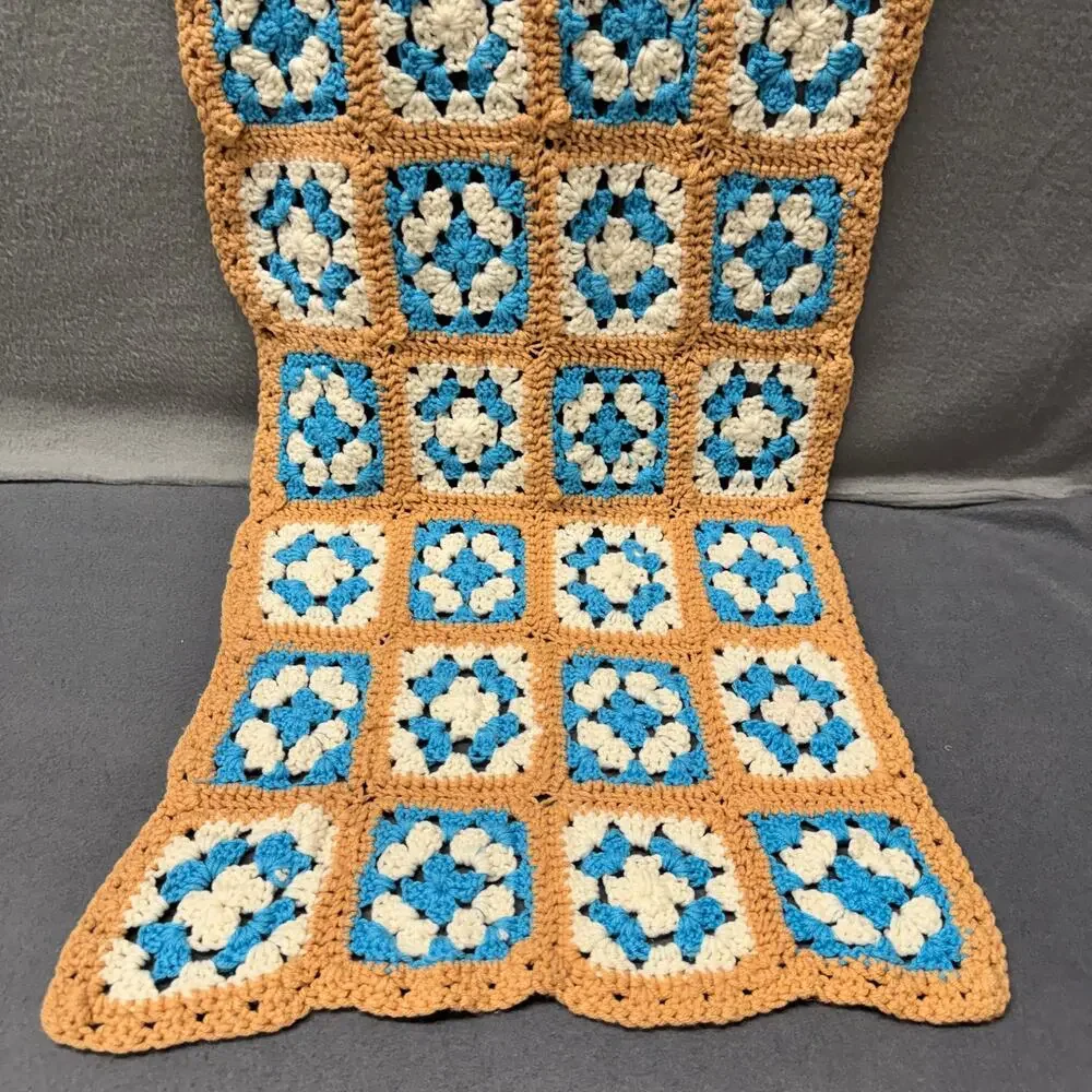 Granny Square Blanket Runner Handmade Classic Retro Look Afghan NWOT STYLE #3560